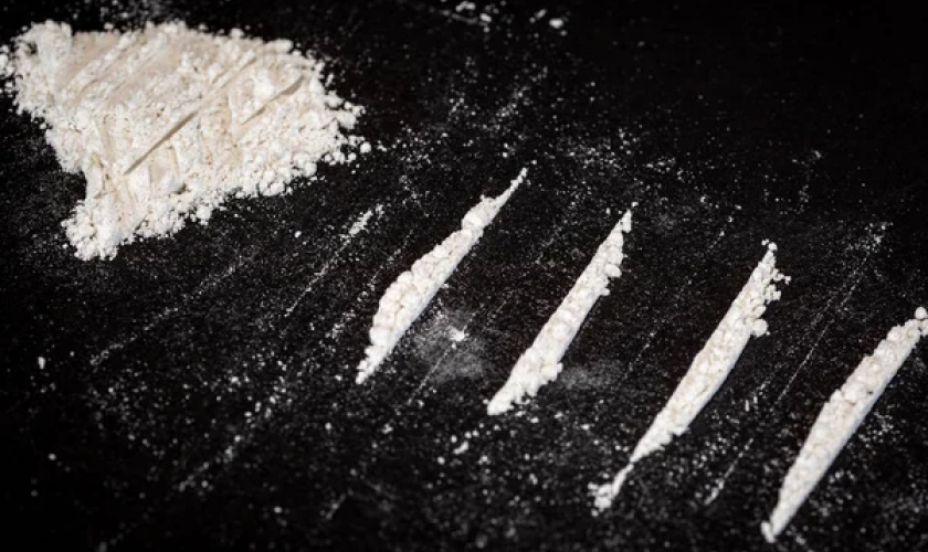 Quem é viciado em cocaína pode amar alguém? 